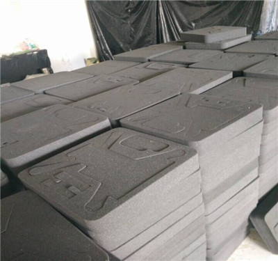 箱包包裝海綿內托廠家 密封、保溫與環保材料的創新應用